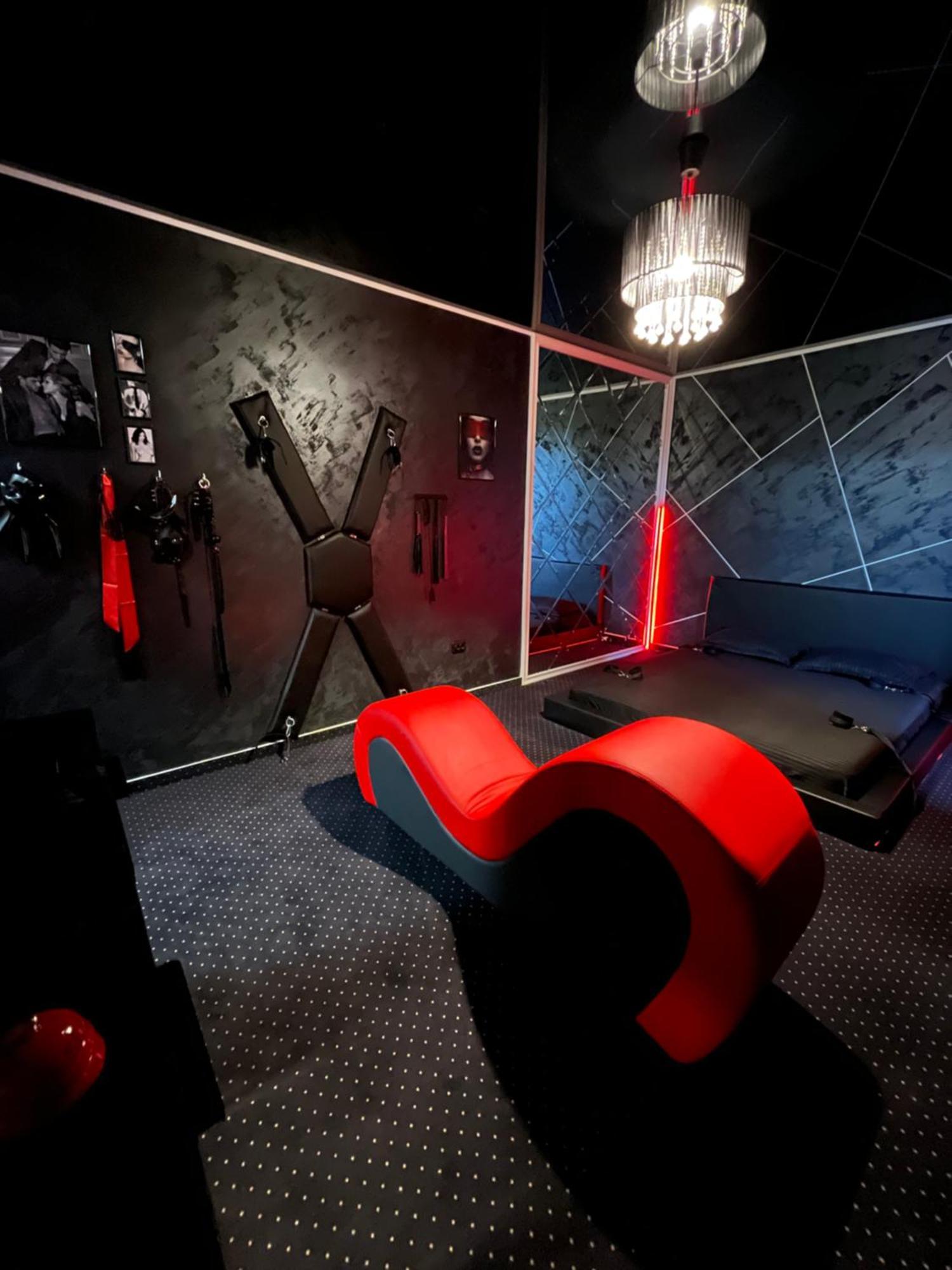 Adult Only Fantasy Room Bucureşti Eksteriør bilde