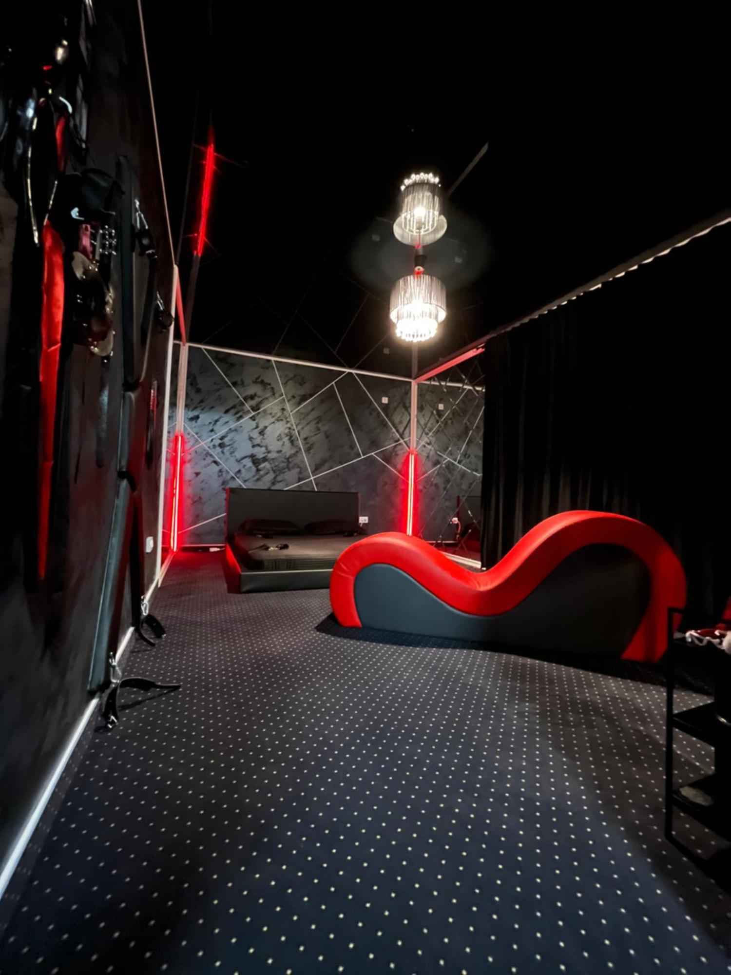 Adult Only Fantasy Room Bucureşti Eksteriør bilde